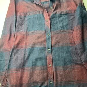 Athleta Navy with Burgundy Plaid Shirt